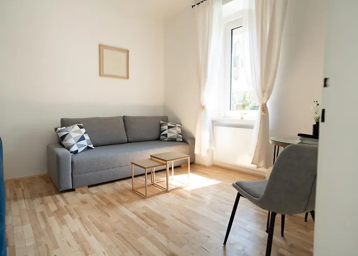 Js Deluxe Apartment